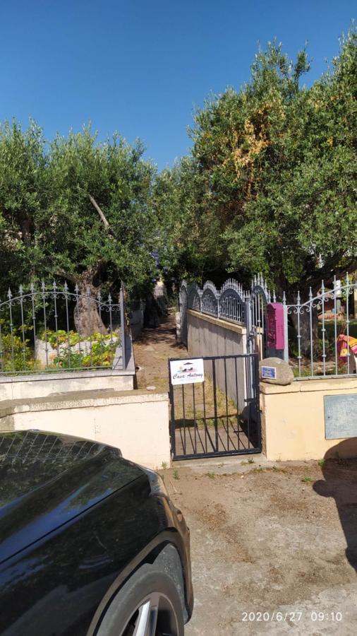 Vila Casa Antony San Teodoro  Exteriér fotografie